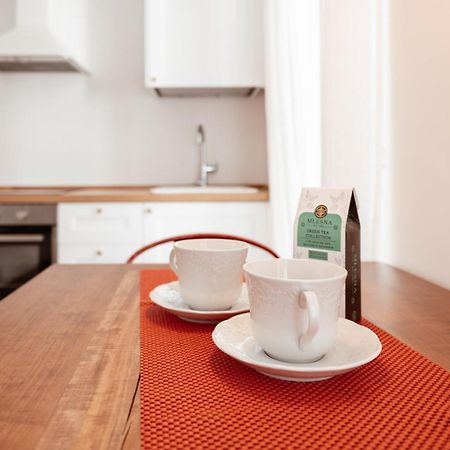 Mercanti Modern Flat - Balcony - Torino Centro Exterior photo