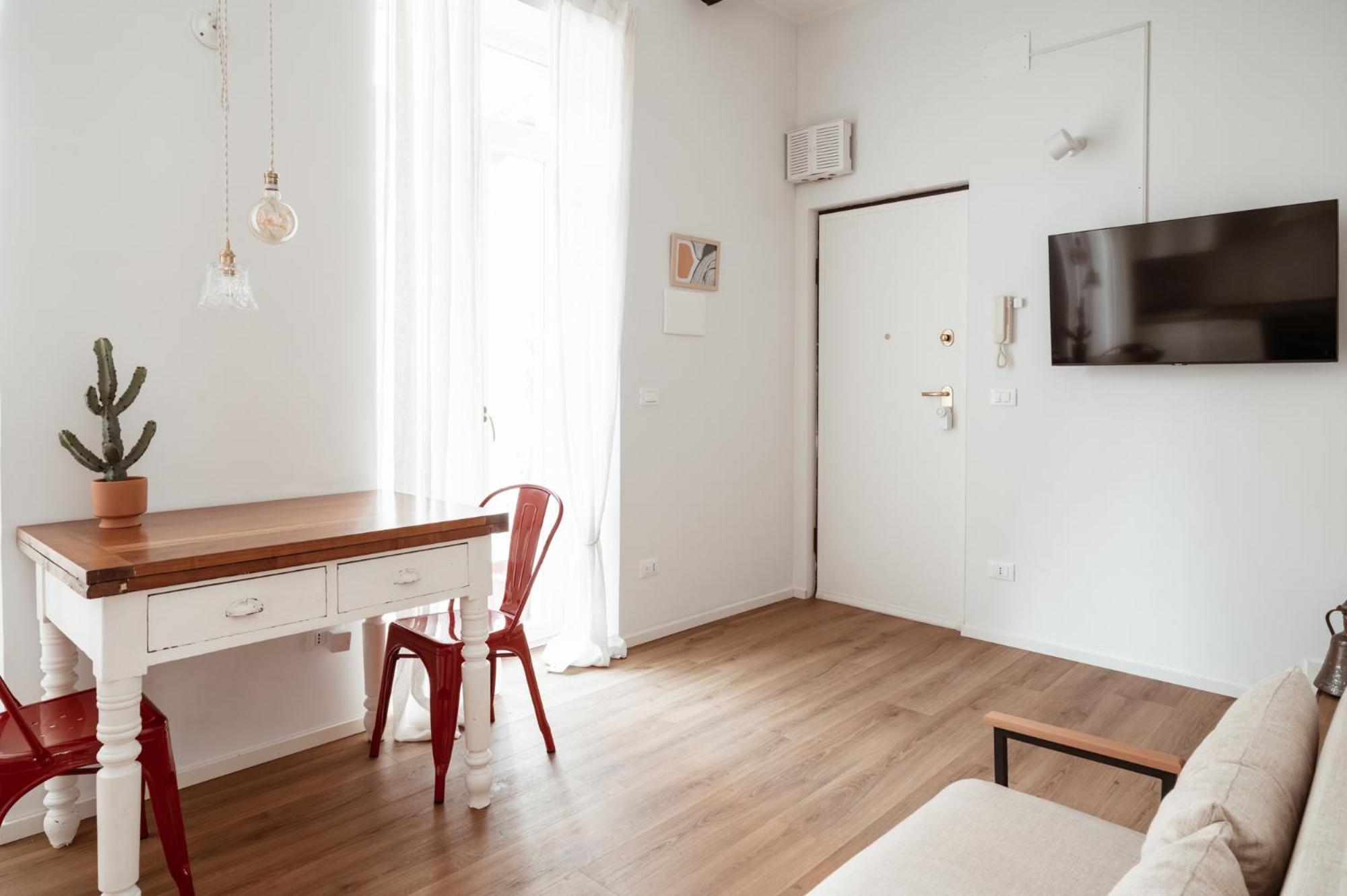 Mercanti Modern Flat - Balcony - Torino Centro Exterior photo