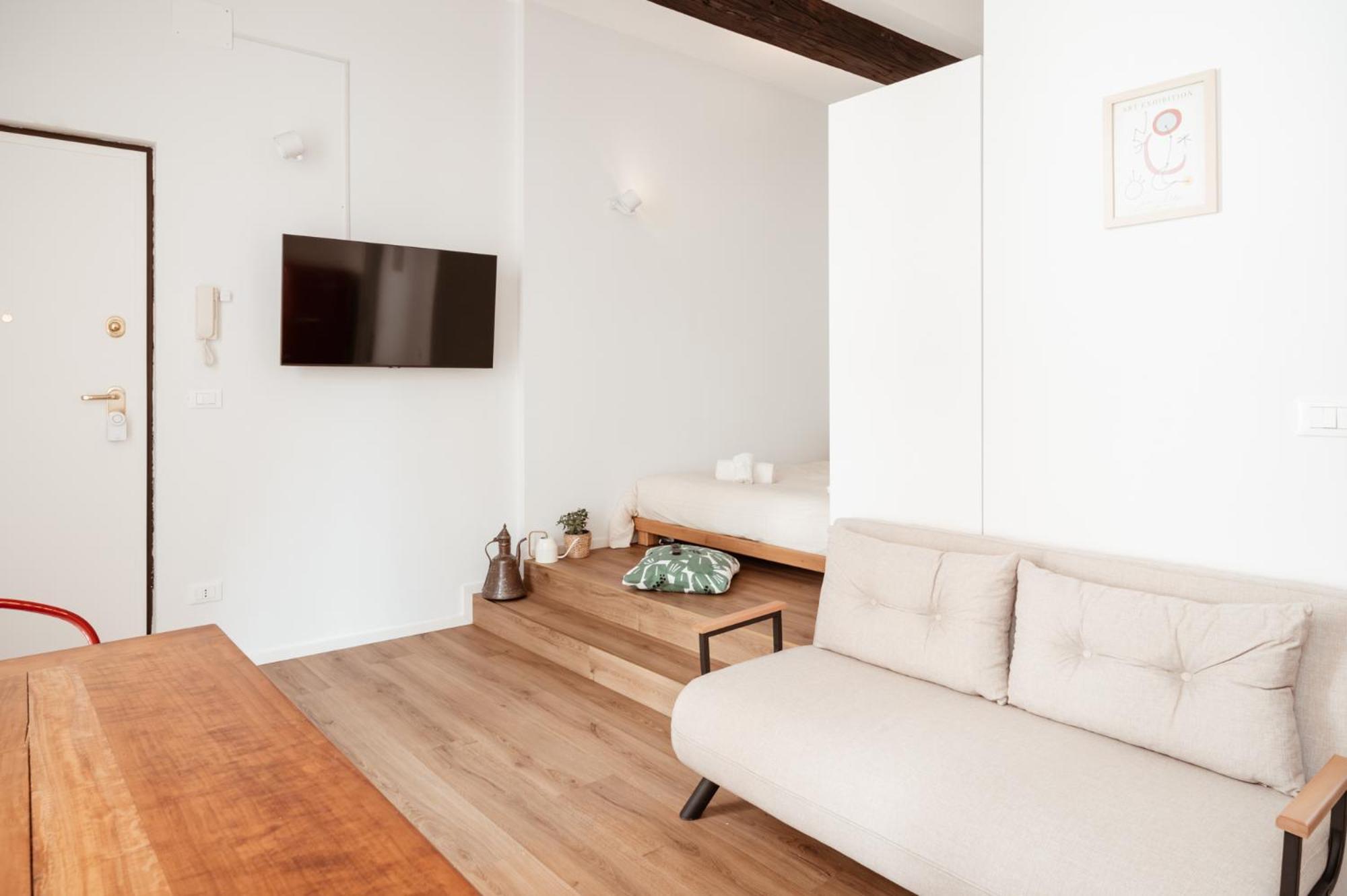 Mercanti Modern Flat - Balcony - Torino Centro Exterior photo